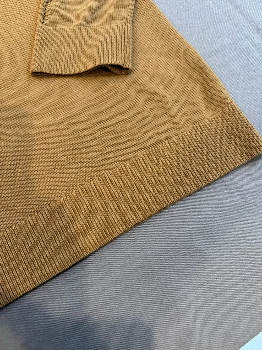 Banana Republic Women's Camel Crew Neck Sweater with Open Knit Detail Size Small